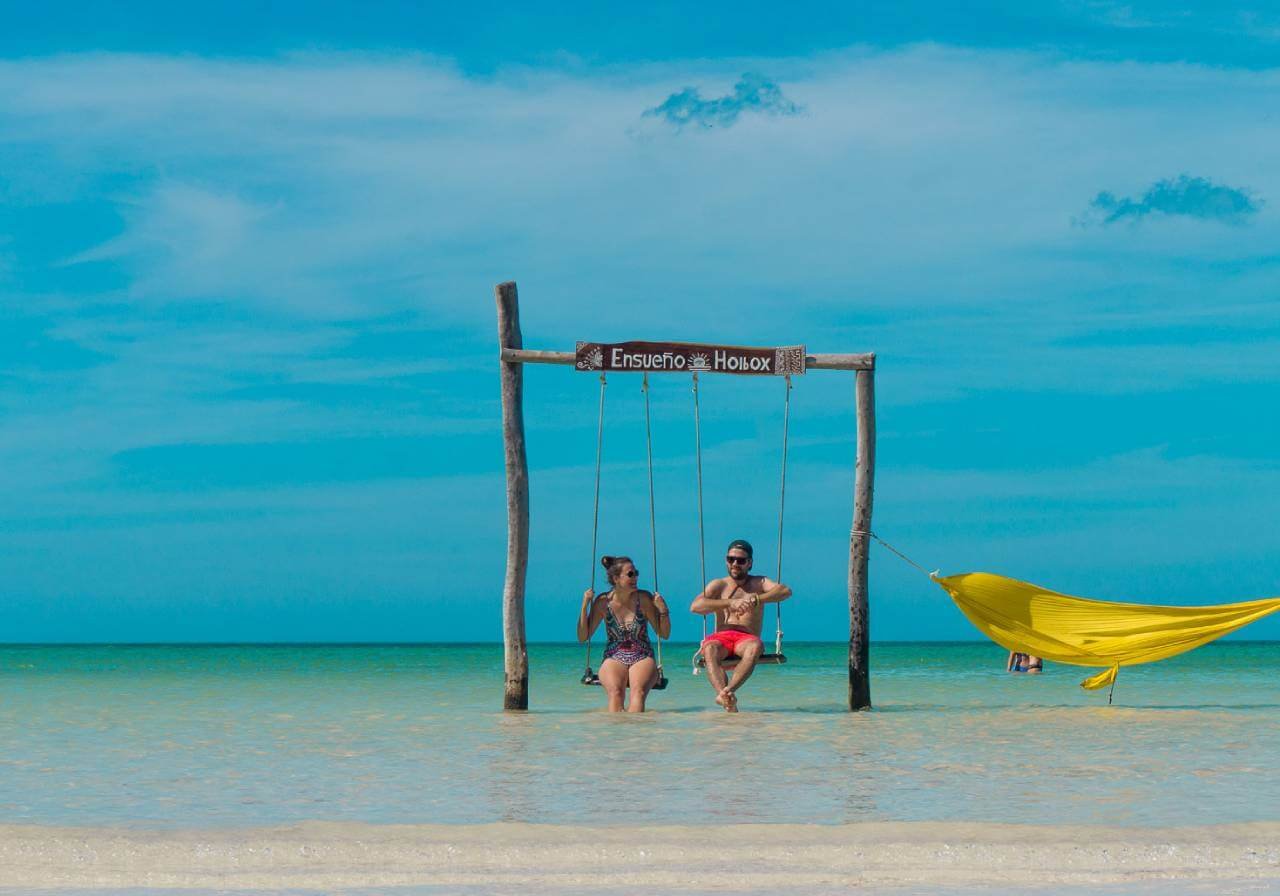 Holbox en pareja